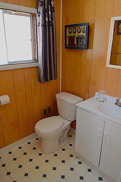 Cottage Rental, Doran Bay Resort, Iroquois,Ontario,Canada Cottage 1